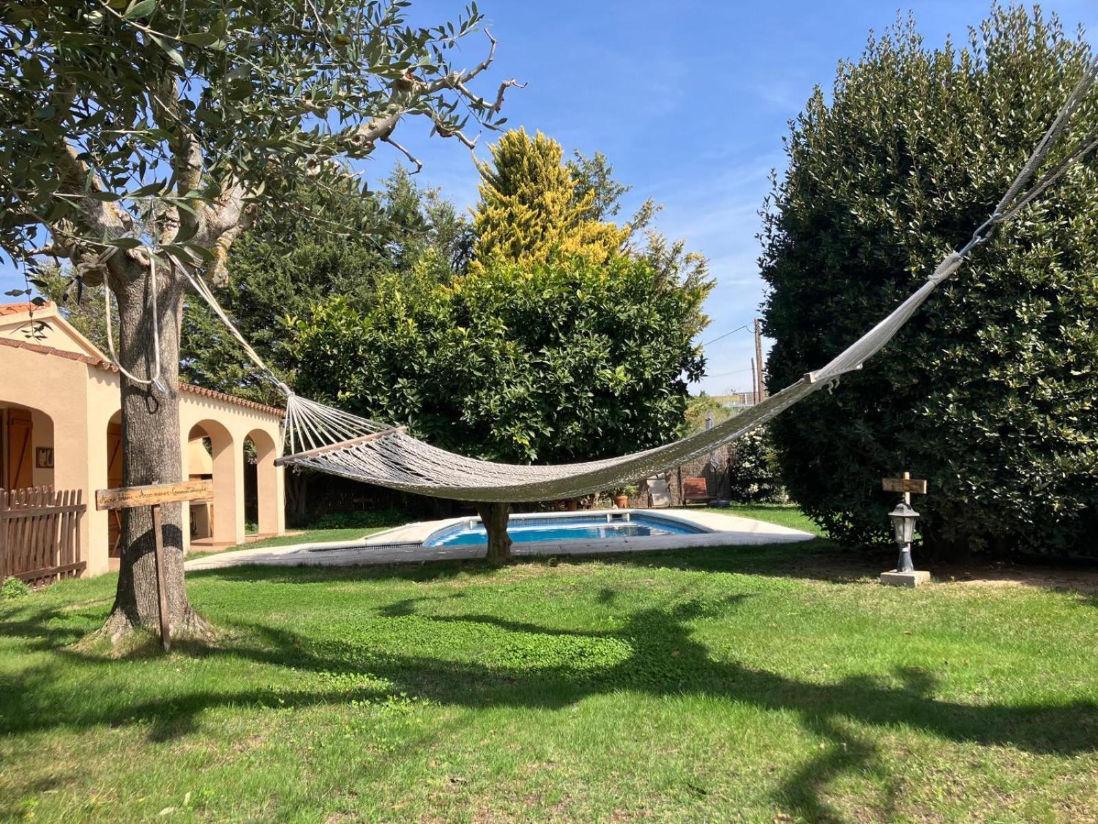 Apartment With Private Pool And Garden San Martín Sarroca Exteriör bild