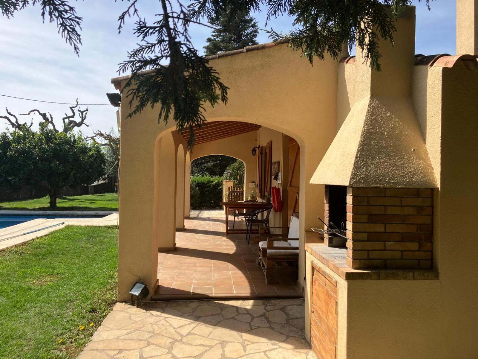 Apartment With Private Pool And Garden San Martín Sarroca Exteriör bild